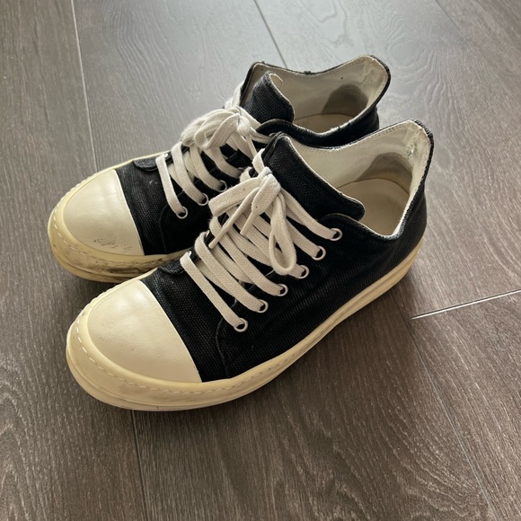 Authentic Rick Owens DRKSHDW Black Low Sneakers - Picture 1 of 11